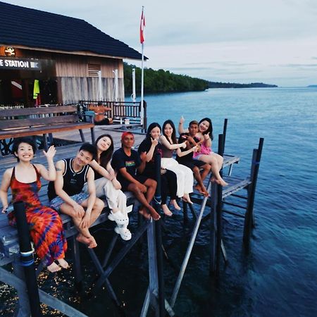 Maratua Dive Center And Lodge Maratua Island Dış mekan fotoğraf