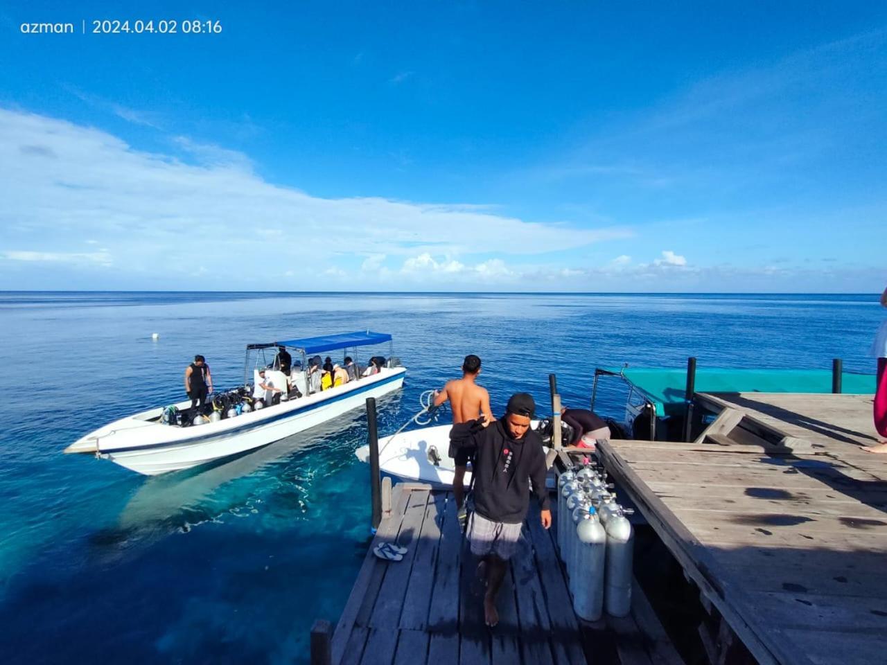 Maratua Dive Center And Lodge Maratua Island Dış mekan fotoğraf